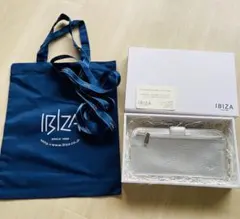 み*ん様 新品未使用　現行品　IBIZA/イビザ　薄型長財布　本革シルバーのサムネイル