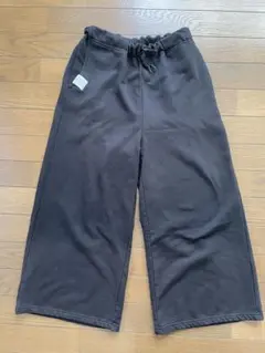 ラブトキシック　ワイドパンツ　黒　150