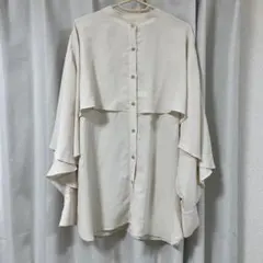 アイボリー フリル付き長袖シャツ　frene フラーネ ラッフルスリーブブラウス
