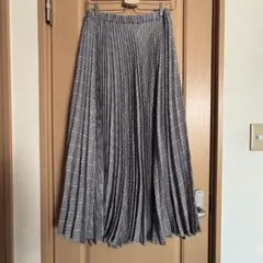 Té chichi テチチ　プリーツスカート フリーサイズ　美品