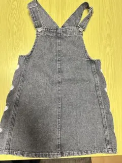 グレー ジャンバースカート サイドにハート刺繍　120㎝