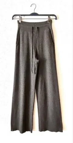 UNIQLOユニクロ ウォッシャブルニットリブパンツ　M