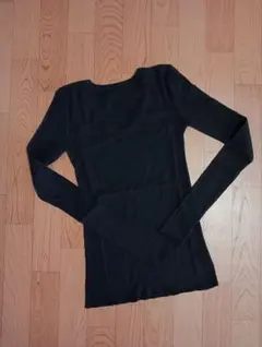 Whim Gazette(ウィム ガゼット)Vバックシャンテレコカットソー