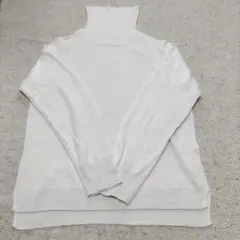 タートルネック ニット