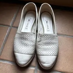 ダイアナ　フラットシューズ　22.5〜23【再値下げ中】