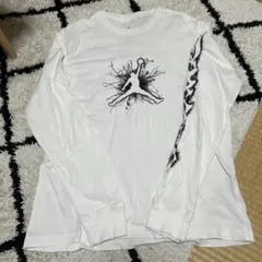 NIKE ジョーダン　ロングtシャツ