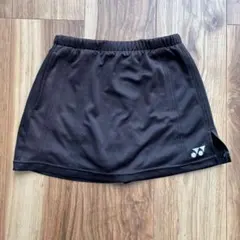 YONEX スコート　140cmのサムネイル