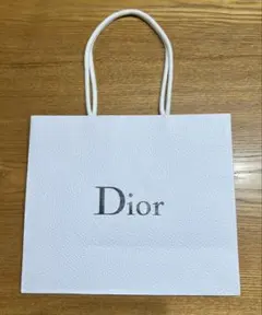 美品 ◆ DIOR ショッパー　ホワイト　紙袋