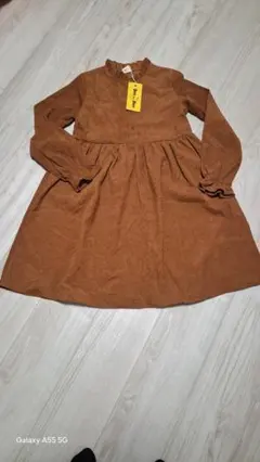 Item thumbnail for item e5d2d562-71eb-4824-ad57-9299aef00fc5