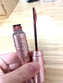 Maybelline メイベリンスカイハイマスカラ レッド