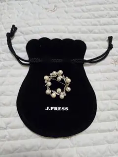 J. PRESS パールブローチ 花輪デザイン