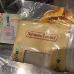 Sylvanian Families 　シルバニアファミリーおでかけミニポーチ