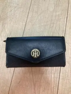 トミー・ヒルフィガー 二つ折り財布 ブラック