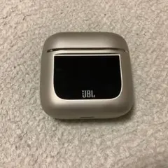 JBL Tour Pro 2 イヤホンケース シルバー　充電器