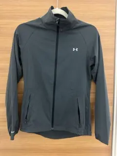Under Armour 防水ウィンドブレーカー グレー