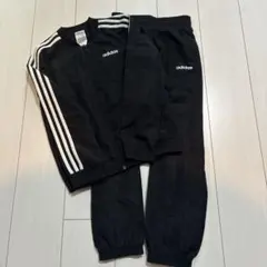 adidas ナイロンジャージ　140㎝