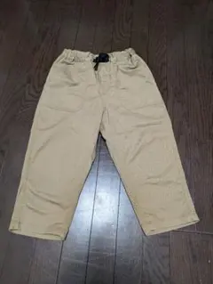 GU 半ズボン 150サイズ ベージュ