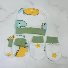 新生児　赤ちゃん ベビー　傷防止　手袋 帽子 靴下 3点セット　恐竜