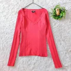mng basics 美シルエットVネックリブニット 赤　スリム　XS　小さめ