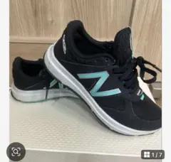 ニューバランス　キッズ　ジュニア　スニーカー　シューズ　23.5cm