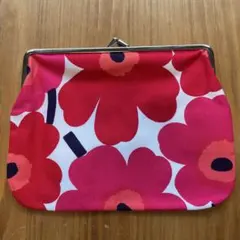 Marimekko がま口 ポーチ 花柄のサムネイル