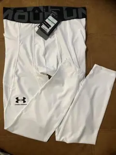 【新品未使用】UNDER ARMOUR ホワイト LG