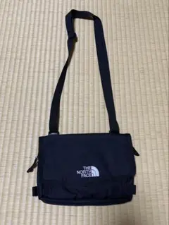 ノースフェイス ショルダーバック ブラック