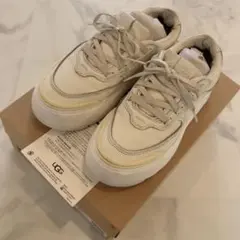 人気✨お得なꕤUGGꕤホワイト スニーカー値下げ不可