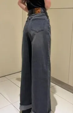 MURUA ワイドデニム　フレアデニムのサムネイル