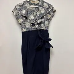 CITY-RALPH 花柄ノースリーブひざ丈ワンピース　9号　リボンつき