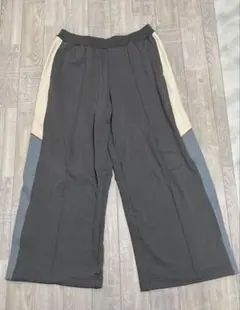 GU beautiful people トラックパンツ