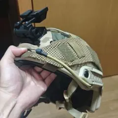 タクティカルヘルメット タンカラー