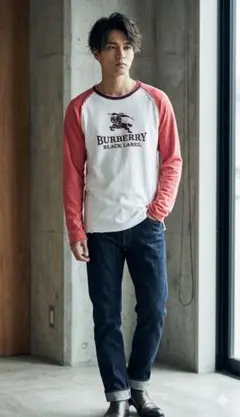 Burberry Black Label ラグラン袖カットソー Mサイズのサムネイル
