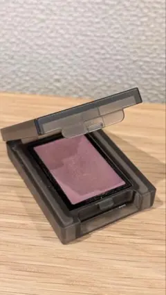 Item thumbnail for item d2011483-3cdd-4248-b96d-07cc3637e621