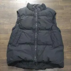 GU 冬用ベスト 子供用 黒のサムネイル