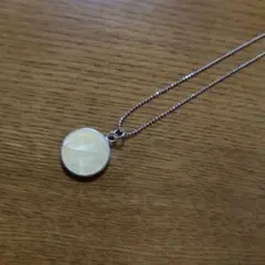シルバーイエローペンダント ネックレス