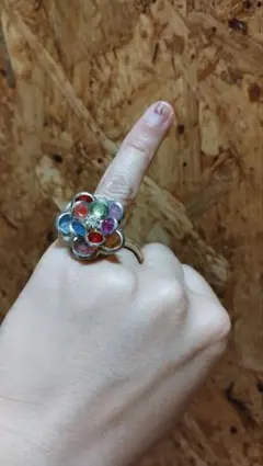 レディース　アンティーク風な指輪、ピアス