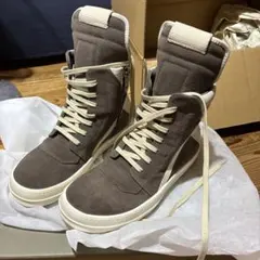 金*田様 Rick スニーカー　靴のサムネイル