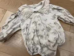 the lala  ベビー花柄ロンパース 80