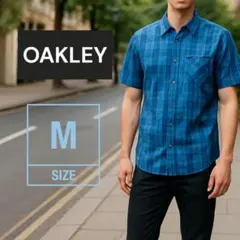 【美品】OAKLEY オークリー 半袖シャツ ブルー系チェック チェック柄のサムネイル