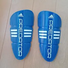 サッカーadidas Predator シンガード 青 L/RジュニアS