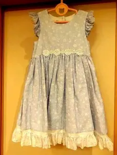 【最終値下げ】LAURA ASHLEYノースリーブワンピース 花柄 7yearsのサムネイル