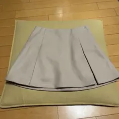 GRL/インパン裏地付ボックスプリーツフレアミニスカート