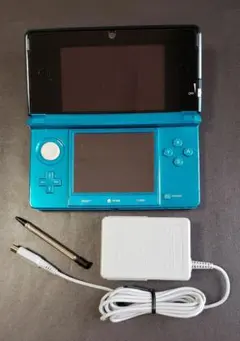 み*様 ニンテンドー3DS アクアブルー 充電器付き　画面キー動作良好