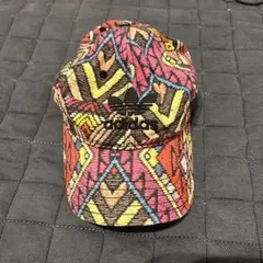 adidas 幾何学模様 ベースボールキャップ OSFM