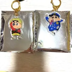 クレヨンしんちゃん 24金メッキ缶バッジ セット u - メルカリ