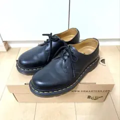 Item thumbnail for item c8325dfd-7a44-4773-be13-1ad2e82fa613