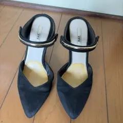 R&E ブラック スエード調 ポインテッドトゥ ハイヒール