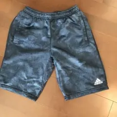 アディダス ハーフパンツ　150㎝　男児
