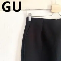 GU ジーユー　パフスウェットナロースカート　膝丈　ブラック　Lサイズのサムネイル